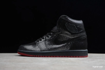 Hyperoad HIGH RETRO BLACK OG JORDAN GYM RED AIR 1 0912
